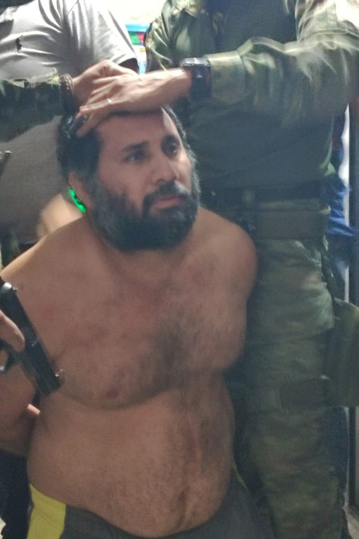 Macías, de 45 años, fue descubierto en un búnker subterráneo. Foto: EFE.