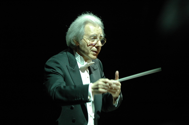 Lalo Schifrin en el Luna Park en 2006. Foto: Marcelo  Carroll