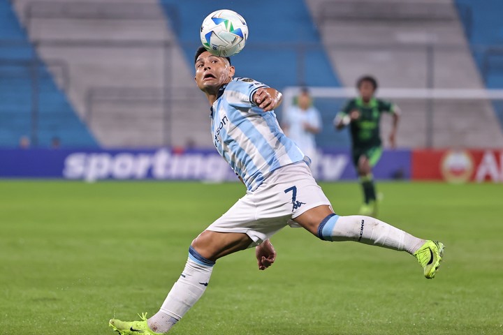 Maximiliano Salas, de Racing, el delantero que busca el Muñeco. Foto:  EFE/ Juan Ignacio Roncoroni