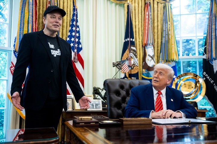 El presidente Donald Trump se despidió de Elon Musk el viernes con una conferencia de prensa en la Casa Blanca. Foto: BLOOMBERG  