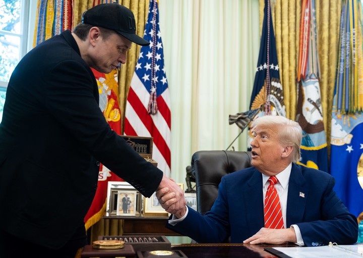 El presidente estadounidense, Donal Trump y Elon Musk en la Casa Blanca. Foto EFE