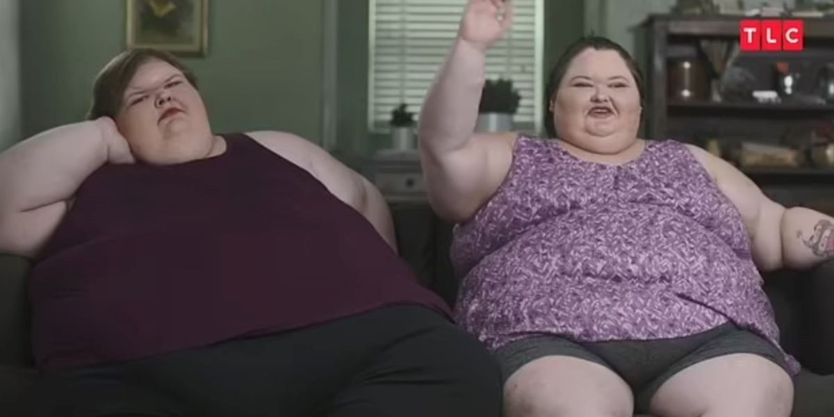 Las hermanas Slaton en sus inicios en televisión, antes de su radical cambio físico.