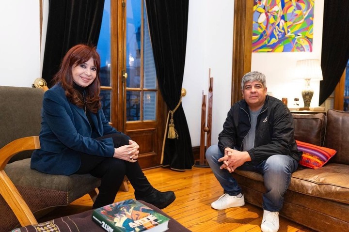 Pablo Moyano visitó a Cristina Kirchner.