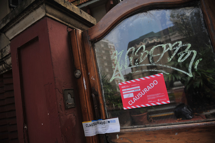 El geriátrico fue clausurado después de la evacuación por un brote de Covid. Foto Archivo / Lucia Merle