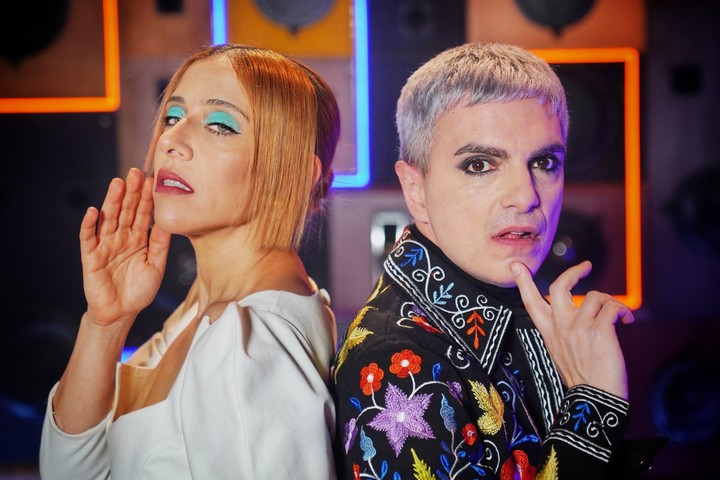 Ale Sergi y Juliana Gattas del dúo Miranda! serán parte del jurado de "La Voz Argentina". Foto: Martín Bonetto
