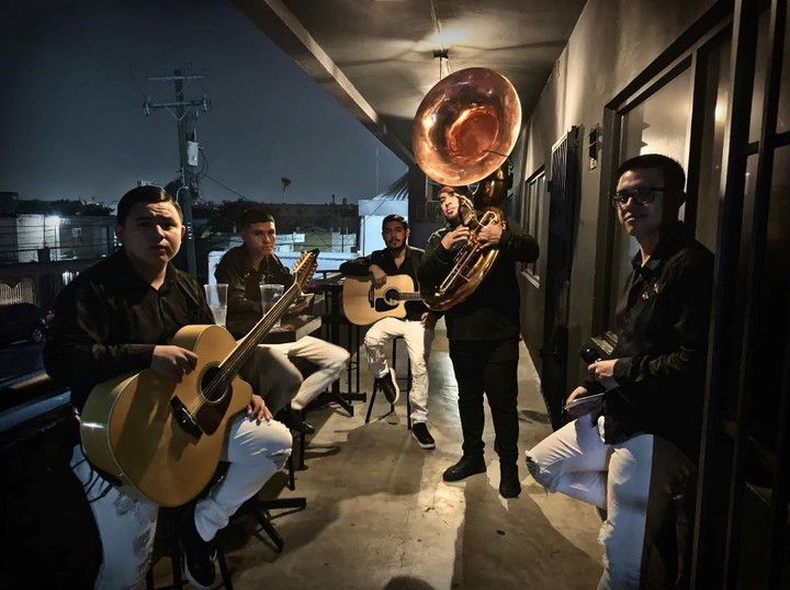 Aseguran que fue una venganza de "narcorridos", un conflicto que preocupa en México. (Facebook Grupo Fugitivo)