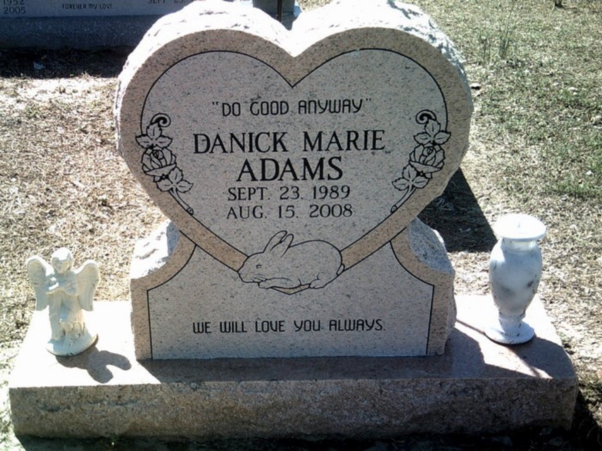 La tumba de Danick Marie Adams tiene escrita la frase: "Hacer el bien de todos modos". (Foto: Facebook "In memory of Danick Marie Adams")