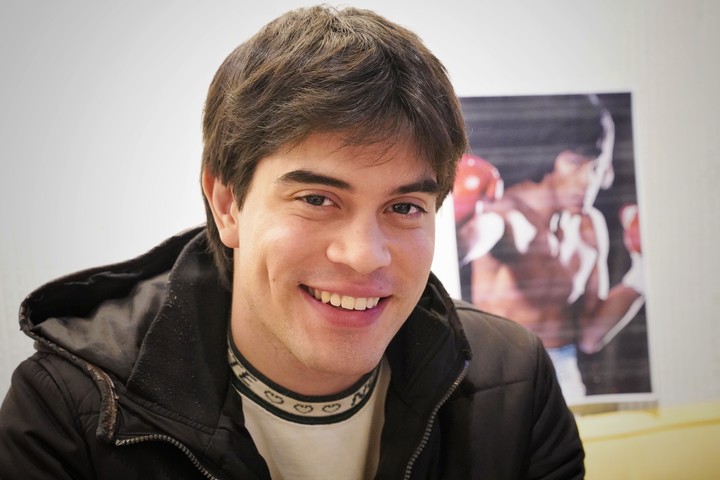 Agustín Monzón se tiene fe y cree que puede ser la nueva cara del boxeo argentino. Foto: Martín Bonetto