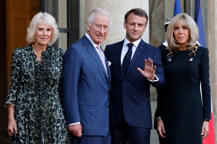 Los reyes Carlos y Camilla durante su visita a Francia. Foto: Ludovic Marin / AFP