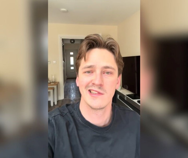 Nathan no podía sonreír con normalidad y tampoco podía cerrar su ojo. Foto: TikTok/@nfisher08.