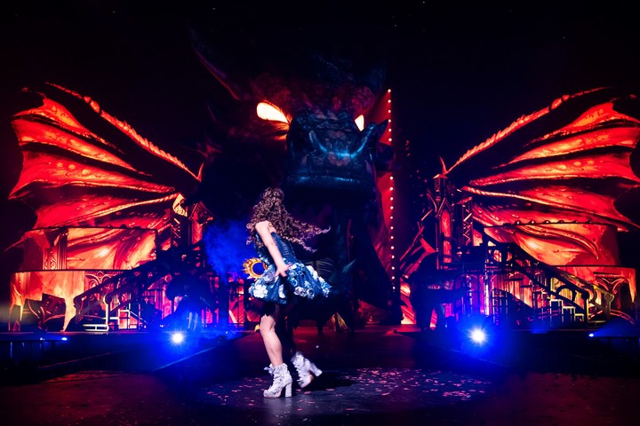 El impresionante enfrentamiento con el dragón. Cortesía: @livedaleplay