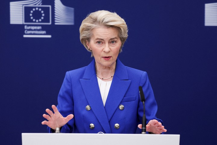 La presidenta de la Comisión Europea, Ursula von der Leyen, no descarta represalias si entran en vigor los nuevos aranceles de EE.UU. Foto: REUTERS  