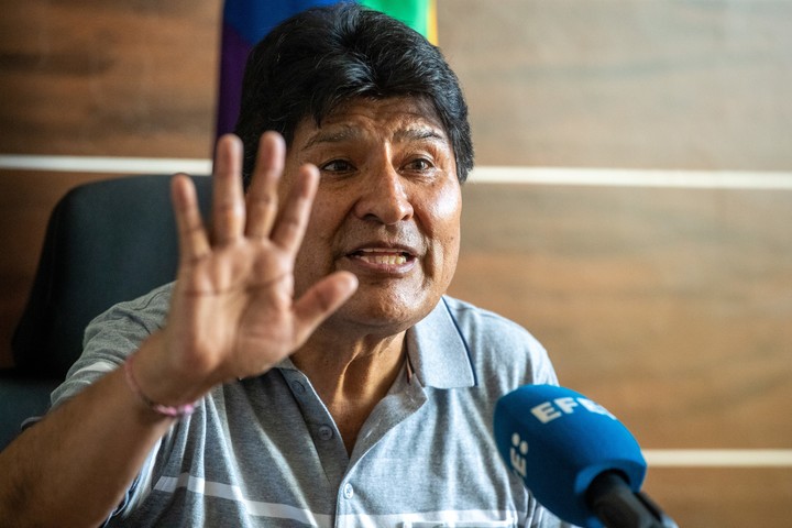 Evo Morales insiste en volver a postularse a la presidencia de Bolivia, aunque la Constitución y la Justicia no le permiten una nueva reelección. Foto: EFE 