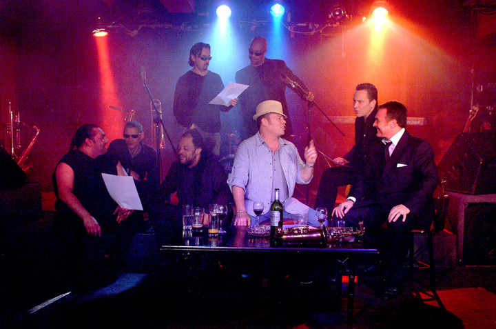 Ali Campbell junto a UB40 en 2007. La banda es la más popular del reggae después de Bob Marley.