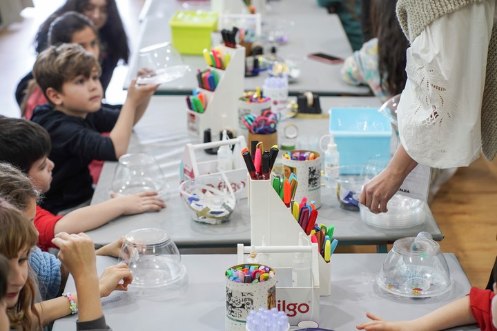 En el Malba (Av. Figueroa Alcorta 3415), las vacaciones de invierno giran en torno a las muestras temporales de Liliana Porter y Sandra Vásquez de la Horra. Foto: gentileza.