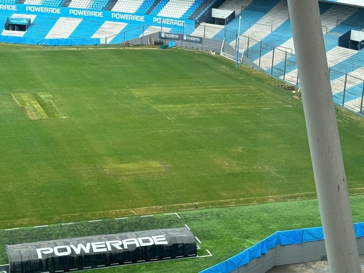 Estado del campo de juego previo al partido por la fecha 24 del torneo de la Liga Profesional, Racing- Estudiantes, 4 de diciembre de 2024.
