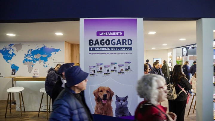 Bagogard y su slogan: "El guardián de su salud".