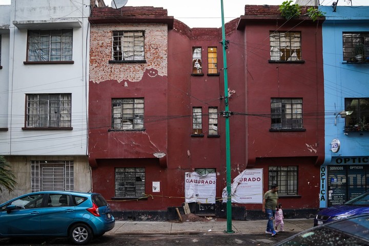 Desde que asumió como alcaldesa local en octubre, dijo, su oficina ha escuchado semanalmente a los residentes quejarse sobre las estatuas. Foto New York Times