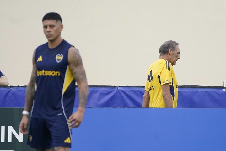 Marcos Rojo tiene el boleto picado. Foto: Fernando de la Orden