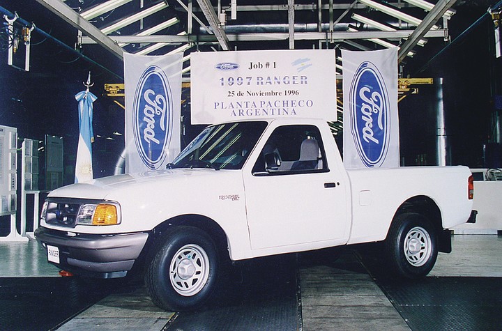 Primera unidad de Ford Ranger producida en la Argentina, en 1996.