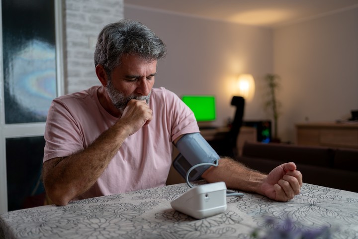 El frío puede favorecer un aumento en la presión. Foto Shutterstock.