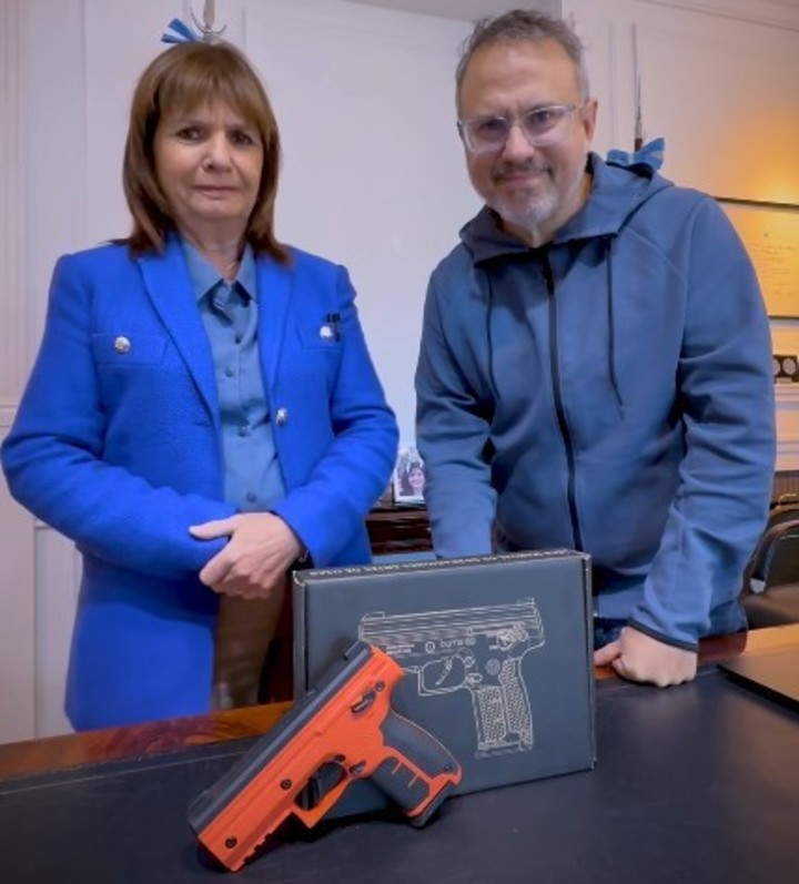 El intendente Diego Valenzuela presentó la iniciativa junto a la ministra de Seguridad de la Nación, Patricia Bullrich.
