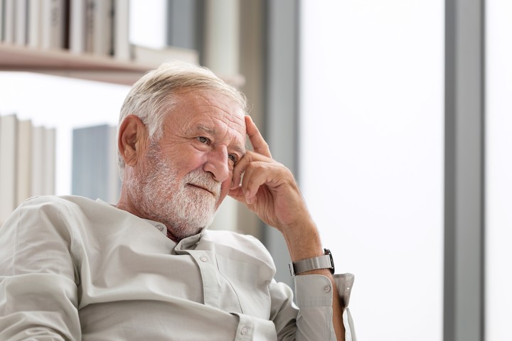 Médico advierte: el exceso de potasio puede aumentar el riesgo cardíaco en adultos mayores. Foto Shutterstock.