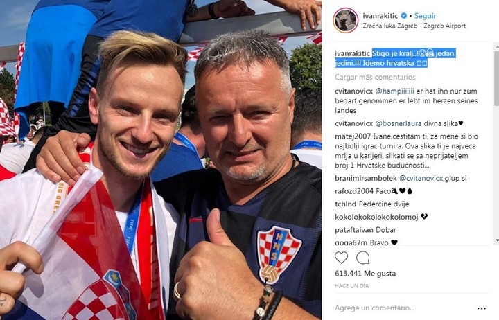Iván Rakitic con Marko Perkovic Thompson, en los festejos por el segundo puesto de Croacia en el Mundial de fútbol 2018. Foto: Captura Instagram