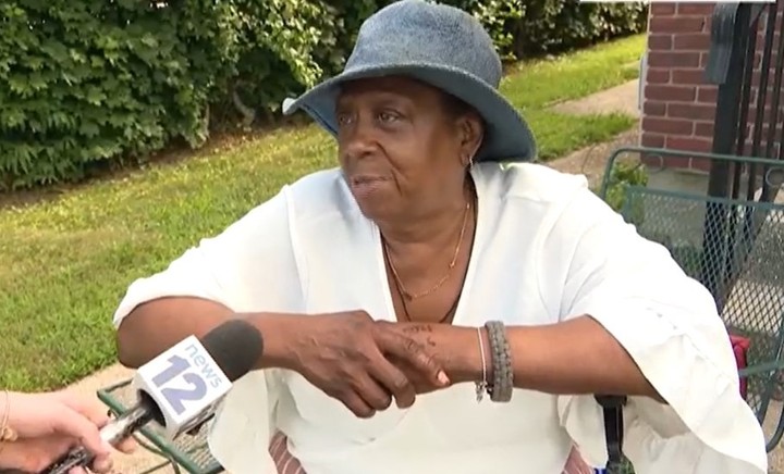 La esposa del hombre fallecido, Adrienne, durante una entrevista con un medio local. Foto: News 12 Long Island.