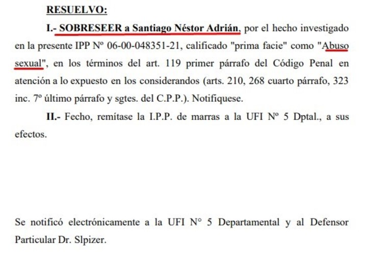 El fallo que sobreseyó a Néstor Adrián Santiago en La Plata.