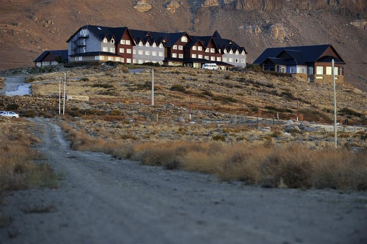 Vista de la parte trasera del Hotel Los Sauces, en El Calafate, Santa Cruz. 
Foto. Maxi Failla