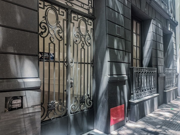 Juncal 1648, una mansión de principios del siglo XX, reciclada