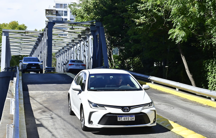 El puente Soler-Ciudad de la Paz ahora. Será removido para colocar una nueva estructura. Foto: Matías Martin Campaya