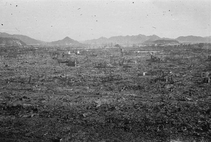 Hiroshima, pocos días después del bombardeo. Foto Mitsugi Kishida, cortesía del Museo Memorial de la Paz de Hiroshima.