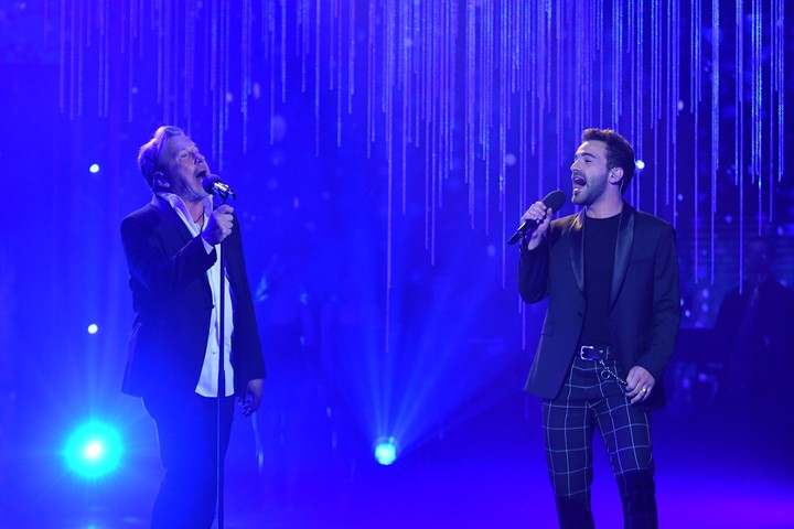 Ricardo Montaner y Braulio Assanelli, ganador de la segunda edición de "La Voz Argentina".