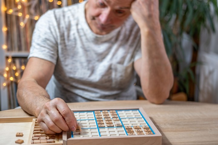 El estudio halló que este ejercicio puede mejorar eficazmente la función de la memoria y la cognición global. Foto Shutterstock.
